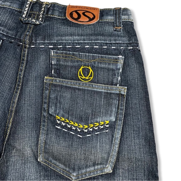 Vintage Y2K Baggy Double Pocket Denim Shorts - Picture 3 of 6